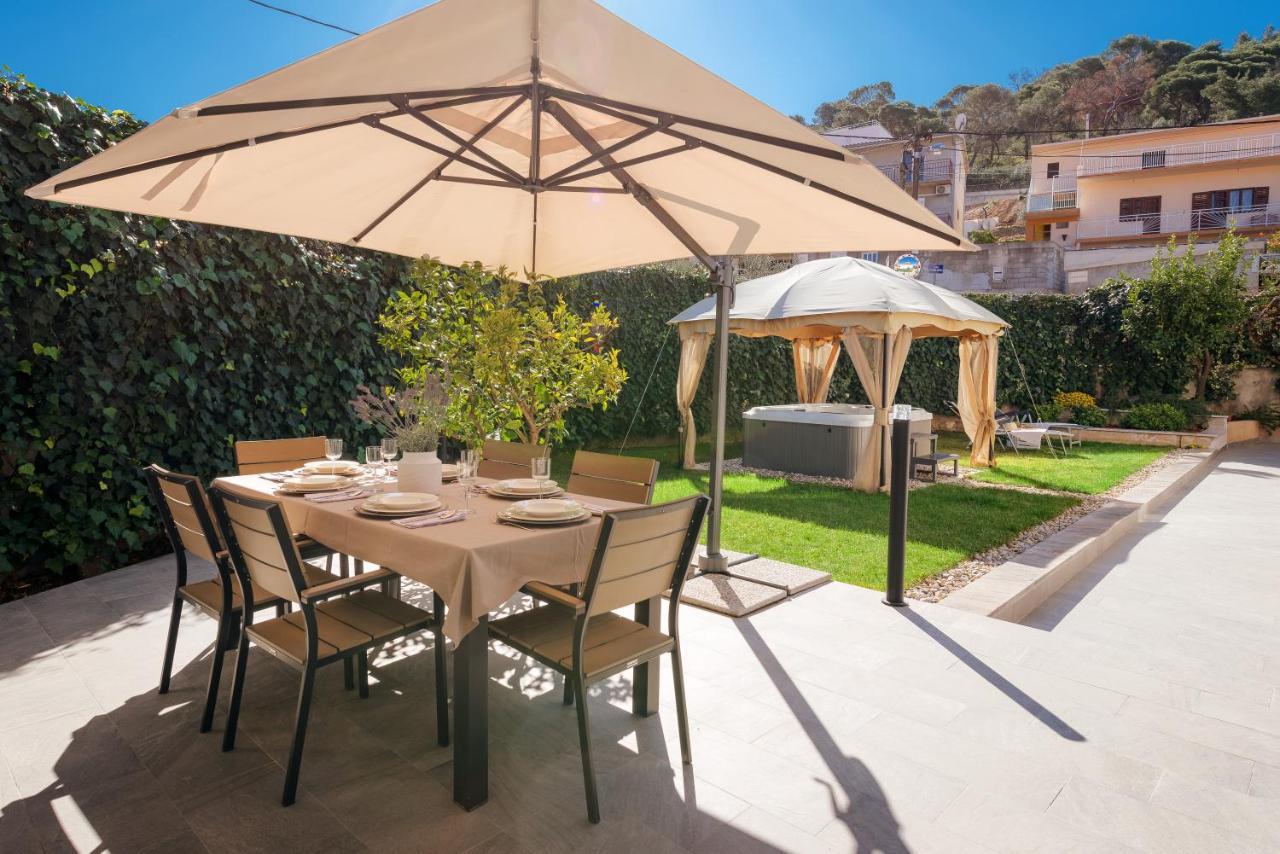 Villa Roko- The Spacious Luxury Trogir Ngoại thất bức ảnh
