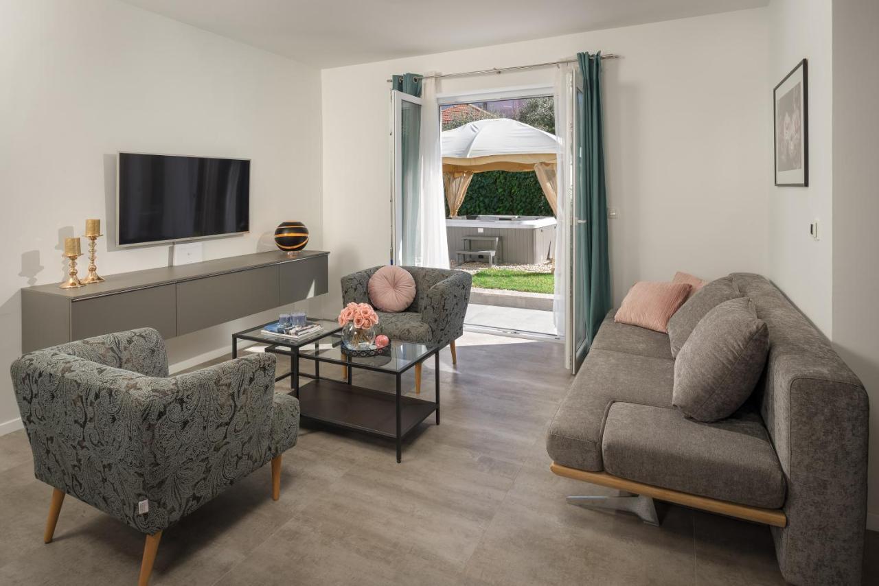 Villa Roko- The Spacious Luxury Trogir Ngoại thất bức ảnh