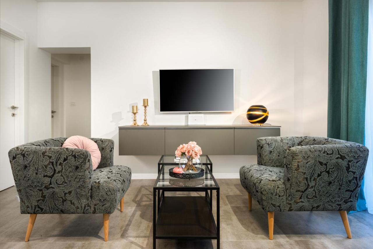 Villa Roko- The Spacious Luxury Trogir Ngoại thất bức ảnh
