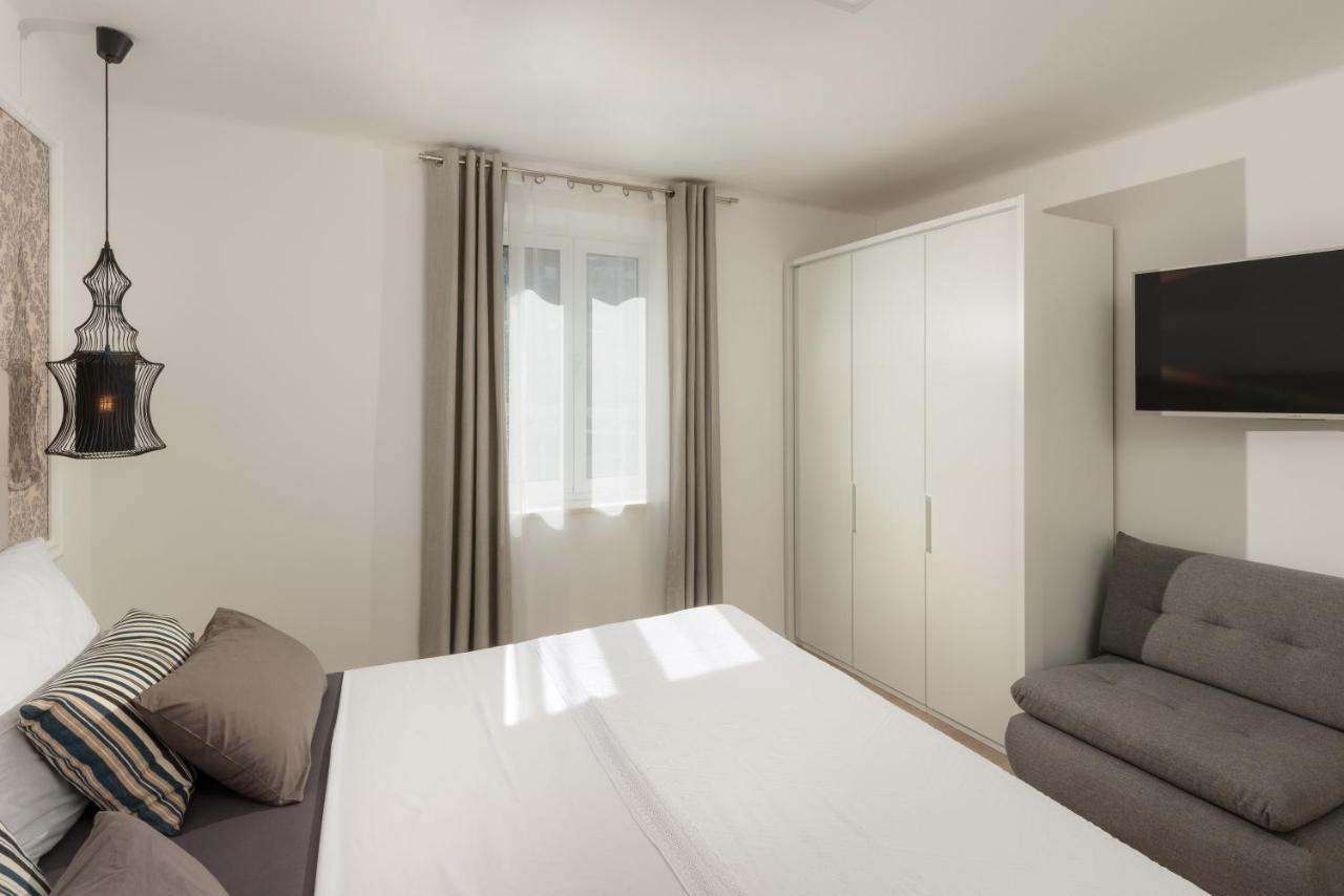 Villa Roko- The Spacious Luxury Trogir Ngoại thất bức ảnh